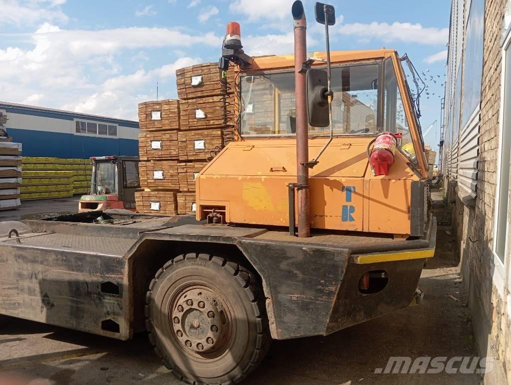 Sisu TR160 AL 4 X4 Terminaltrekkers