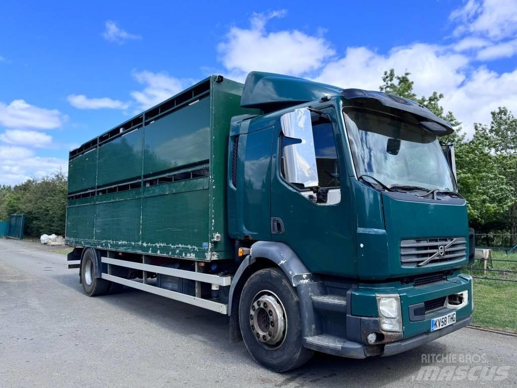 Volvo FL 240 Dieren transport trucks