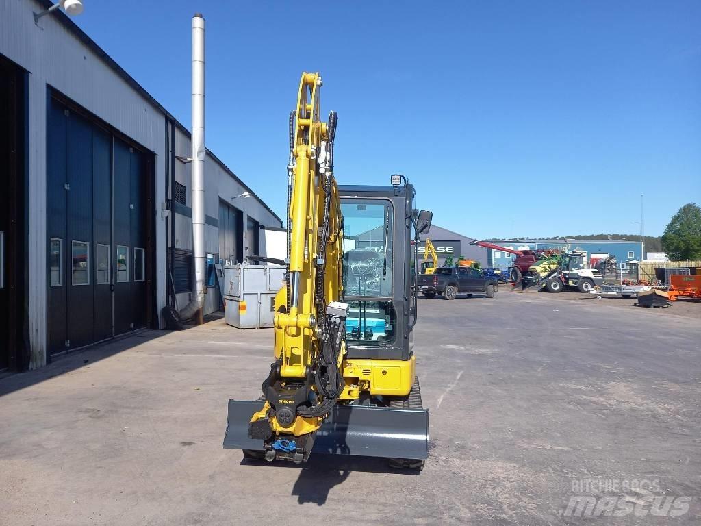 Komatsu PC26MR-5 Minigraafmachines < 7t