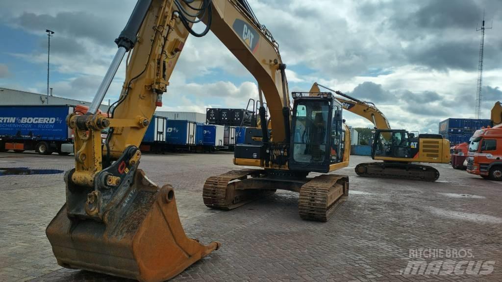 CAT 323 EL Rupsgraafmachines