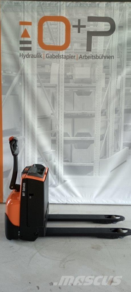 Toyota LWE 160 Stapelaar meeloop