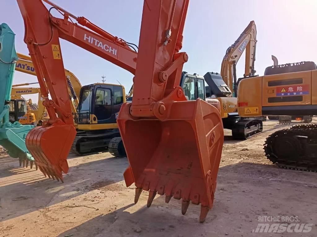Hitachi ZX 240 Rupsgraafmachines