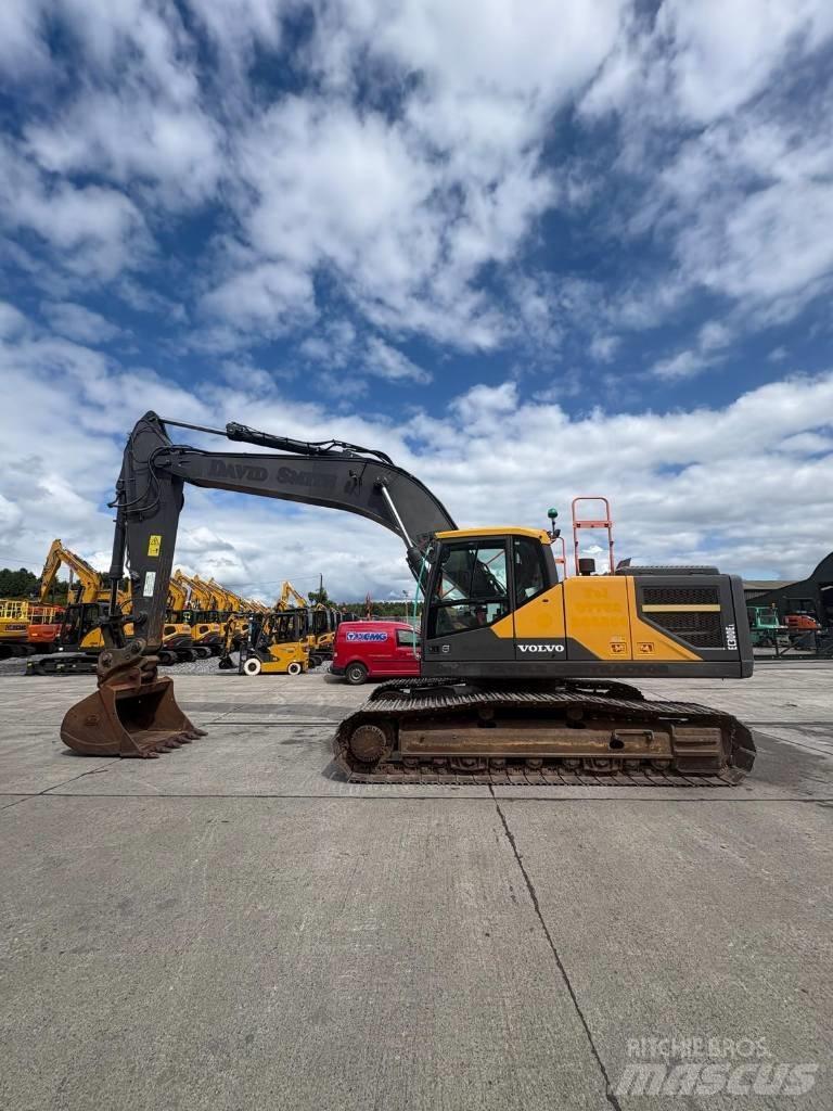 Volvo EC 300 EL Rupsgraafmachines