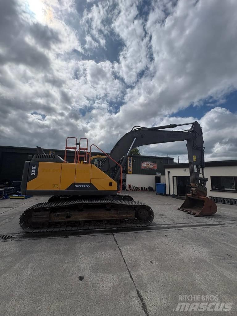 Volvo EC 300 EL Rupsgraafmachines