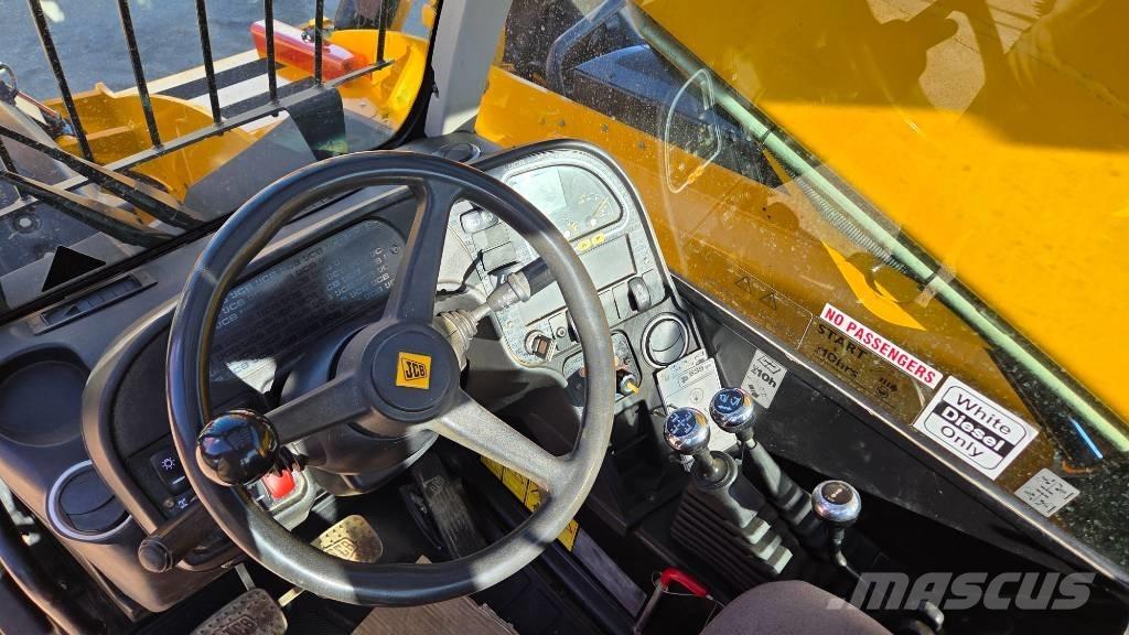 JCB 535-125 Verreikers