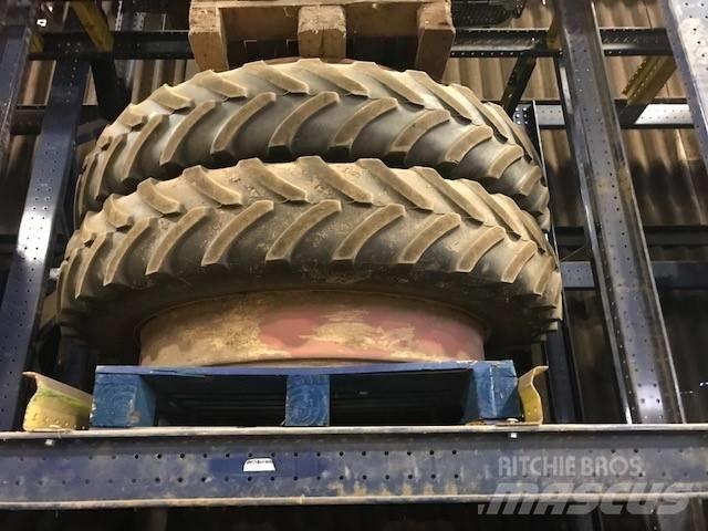 Stocks ROW CROPS Banden, wielen en velgen