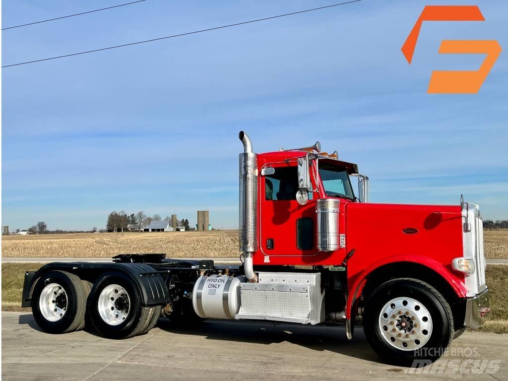 Peterbilt 388 Trekkers