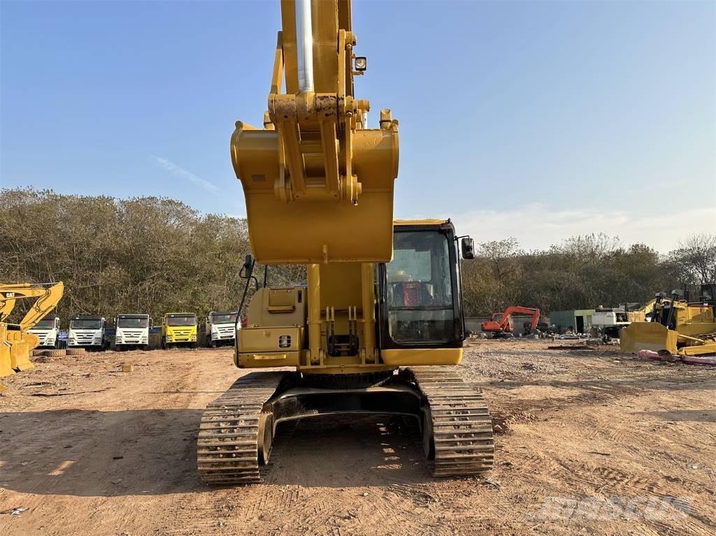 CAT 325C Rupsgraafmachines
