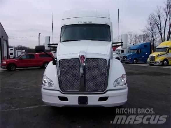 Kenworth T680 Trekkers