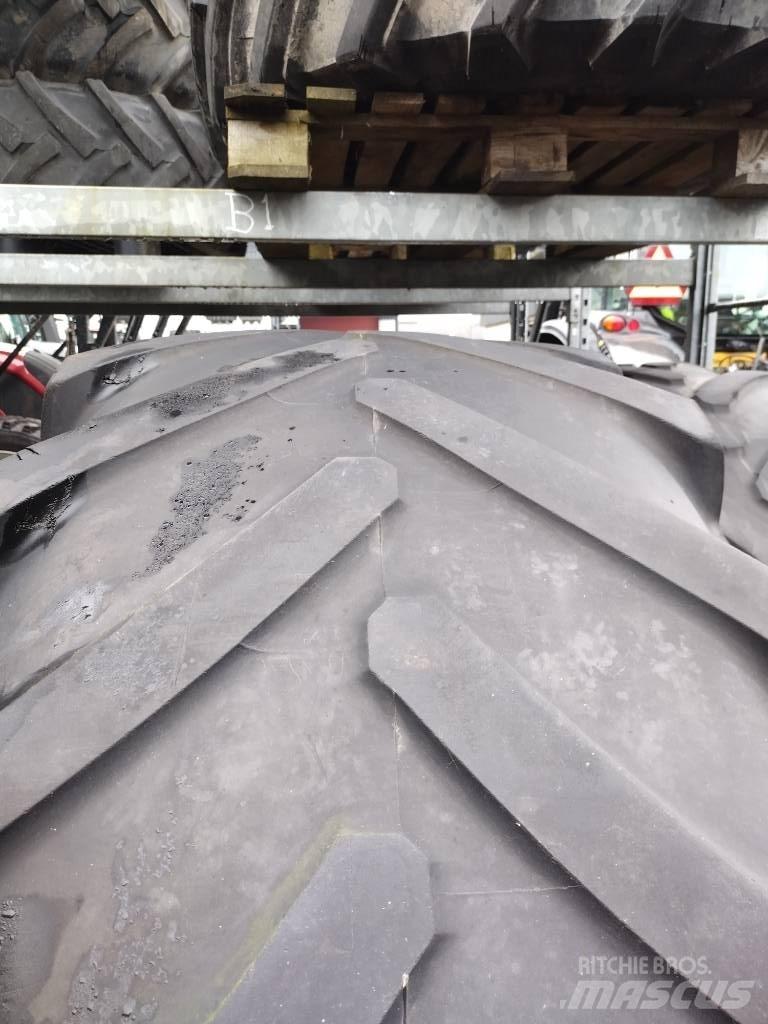 Michelin 710/70 R38 Banden, wielen en velgen