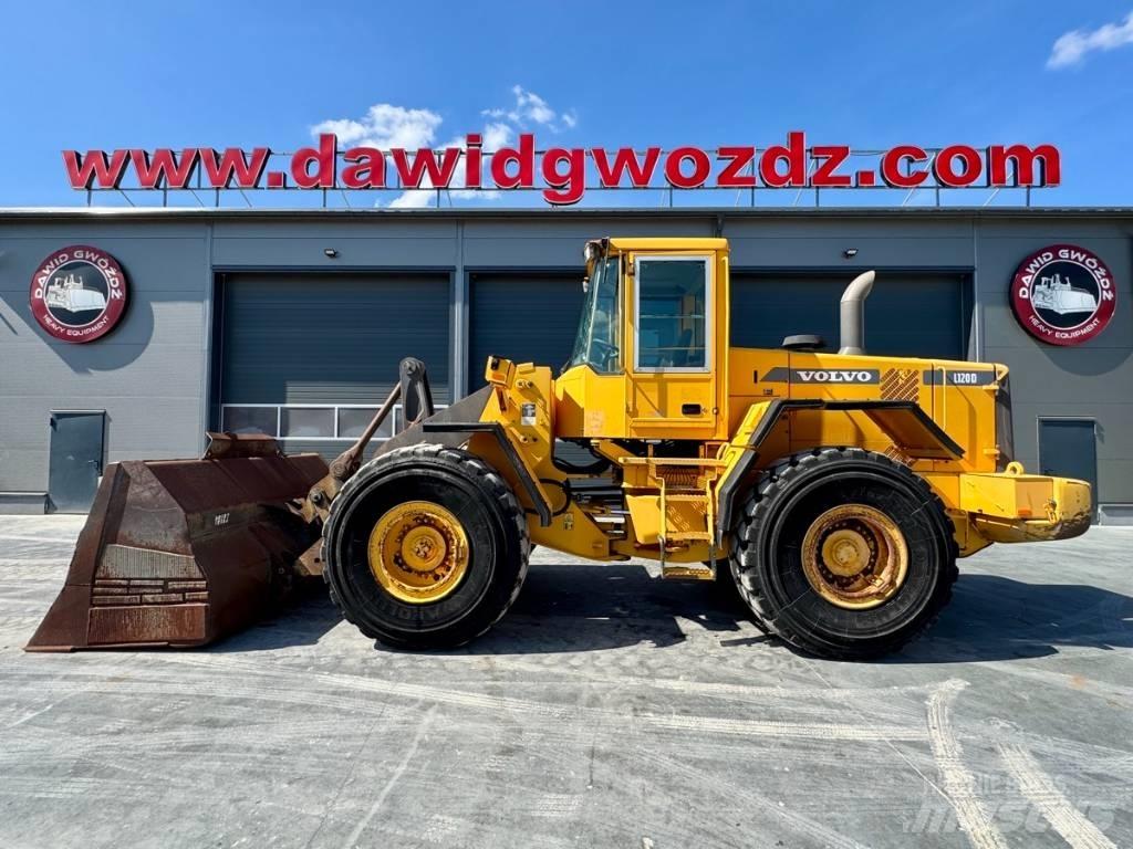 Volvo L 120 D Wielladers
