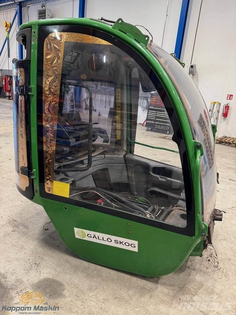 John Deere 1270E Cabine en interieur