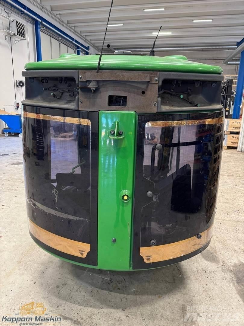 John Deere 1270E Cabine en interieur