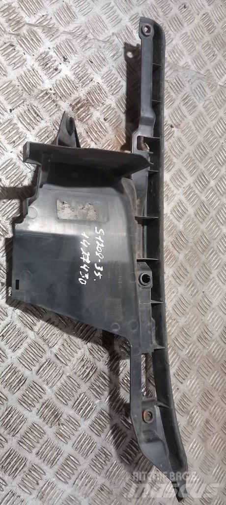 Scania 94 D.    1427430 Cabine en interieur