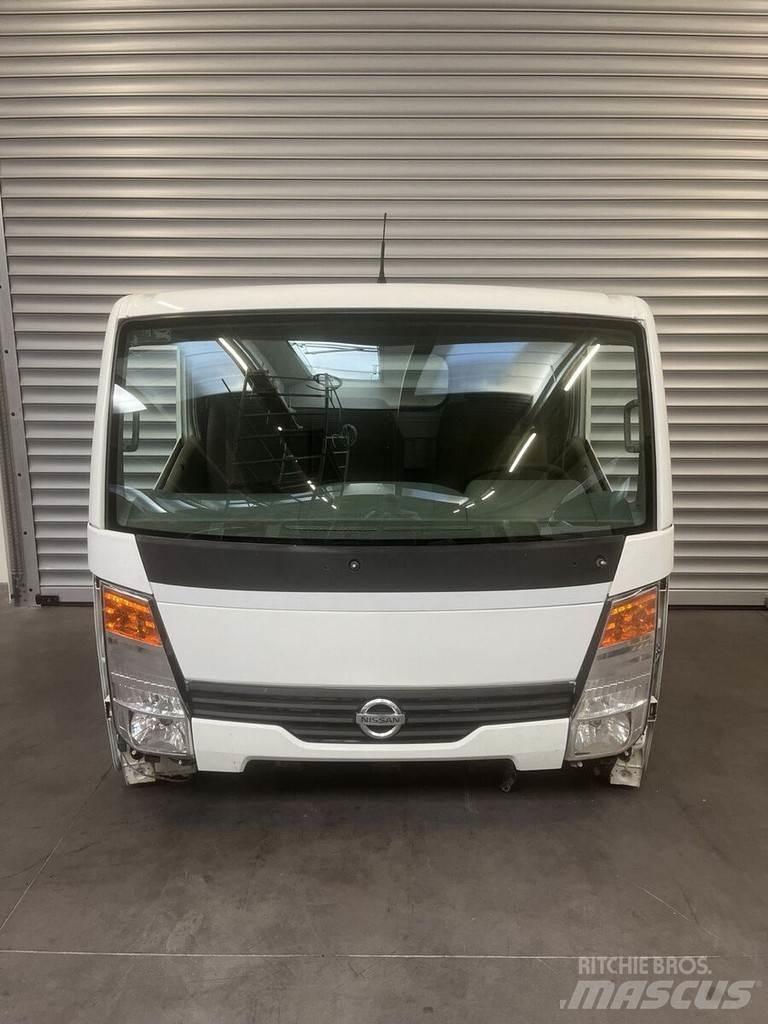 Nissan NT400 Cabine en interieur