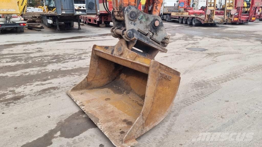 Hitachi ZX 210 LC-6 Rupsgraafmachines