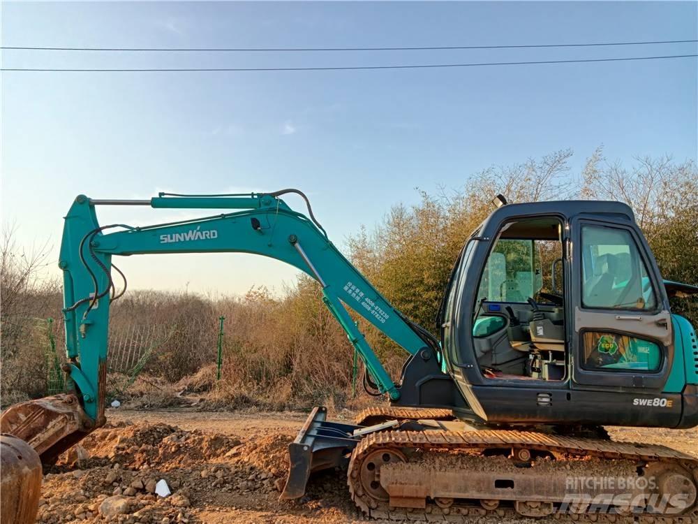 Sunward SWE80E Rupsgraafmachines