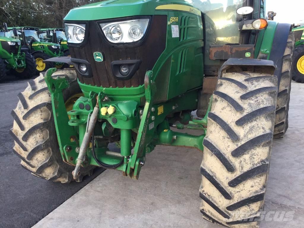 John Deere 6125R Tractoren