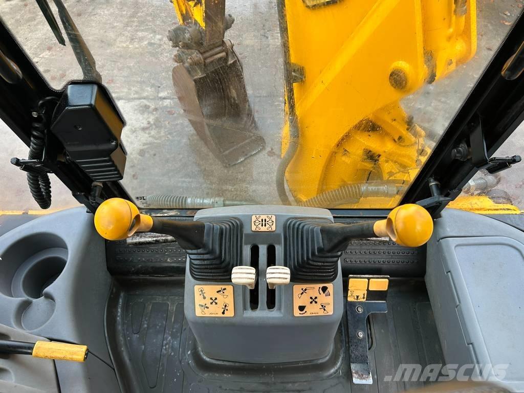 JCB 4 CX Graaf-laadcombinaties