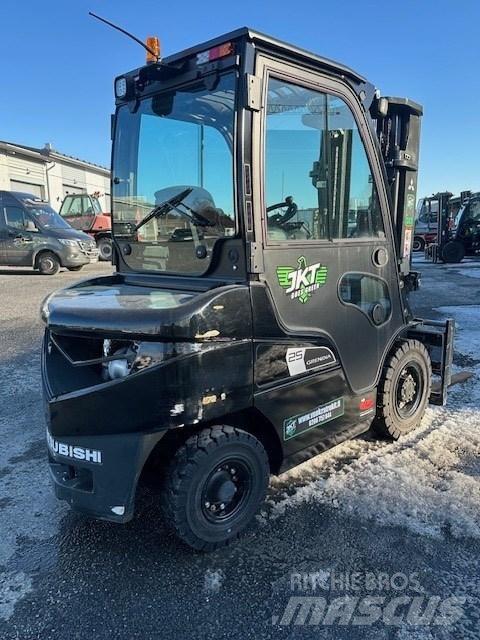 Mitsubishi FD25N3 Diesel heftrucks