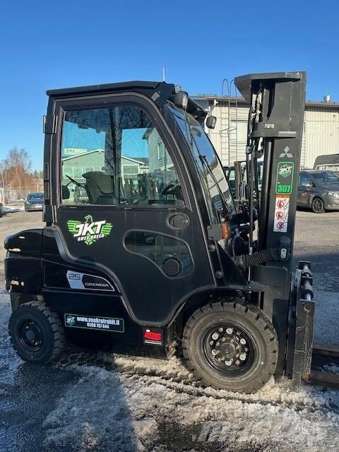 Mitsubishi FD25N3 Diesel heftrucks