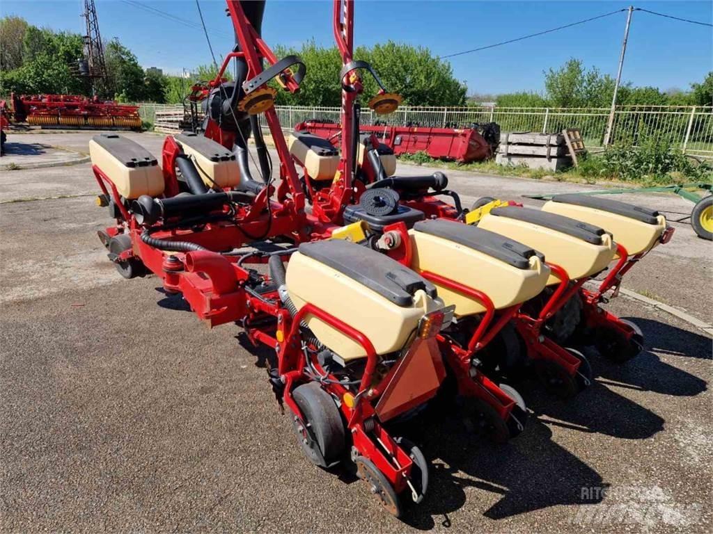 Väderstad TPF8 Zaaimachines