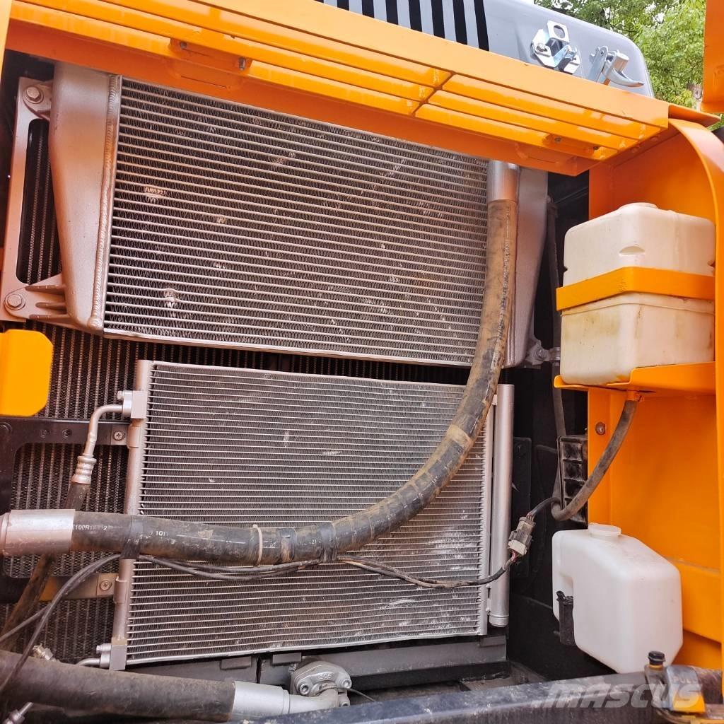 Hyundai 220 LC-9S Rupsgraafmachines