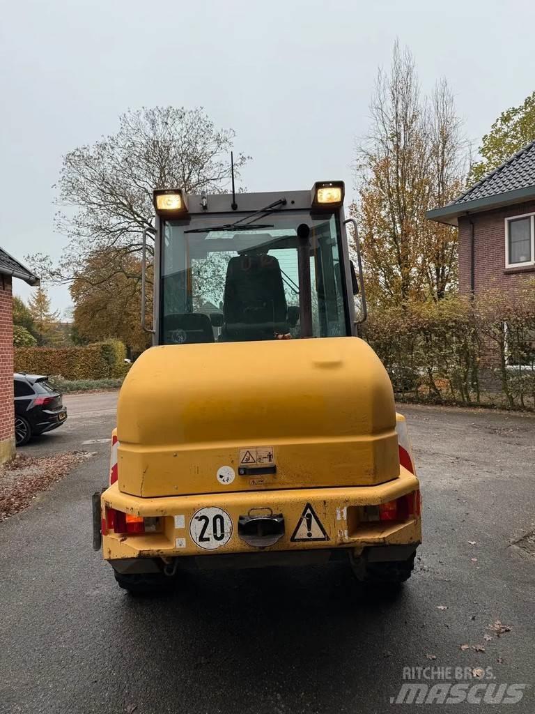 Ahlmann AS 90 Wielladers