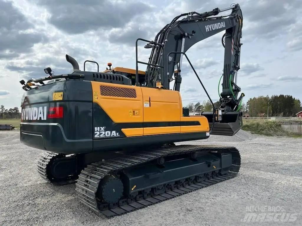 Hyundai HX 220 Rupsgraafmachines