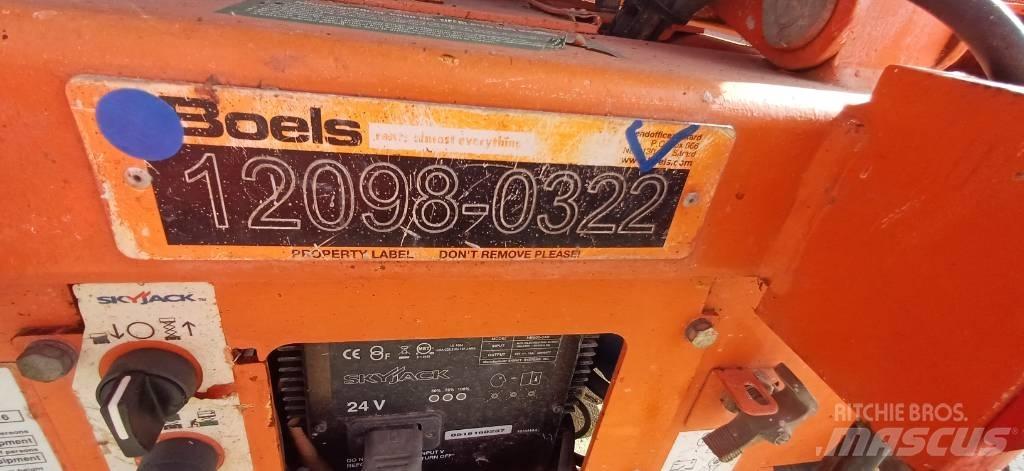 SkyJack SJIII 3219 Schaarhoogwerkers
