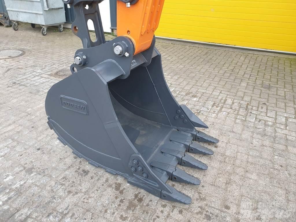 Develon DX140LC Rupsgraafmachines