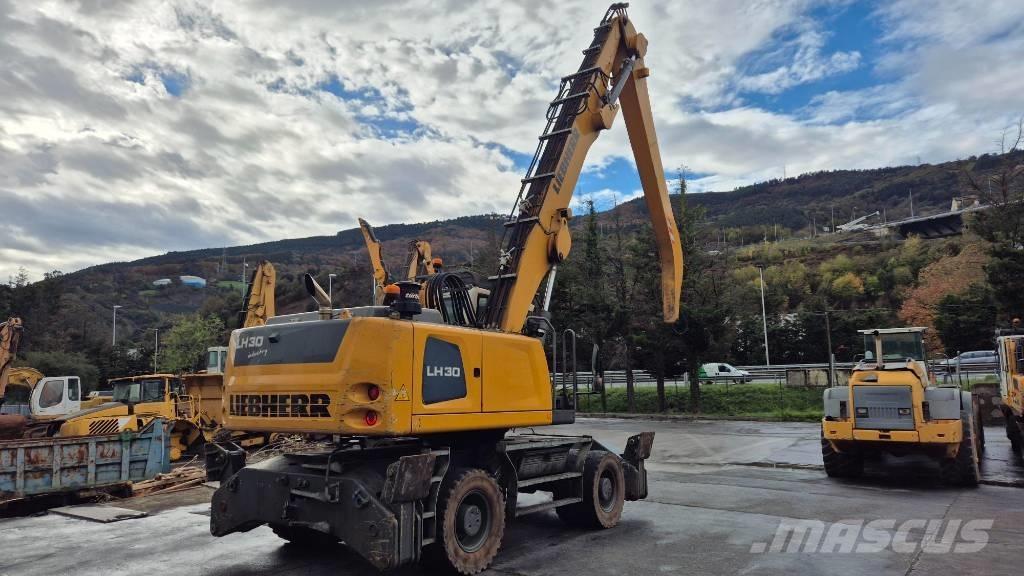 Liebherr LH 30 M Waste / industry handlers