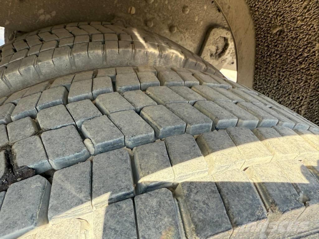 Iveco Baakwagen Platte bakwagens