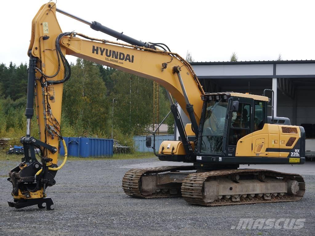 Hyundai HX 220 L Rupsgraafmachines