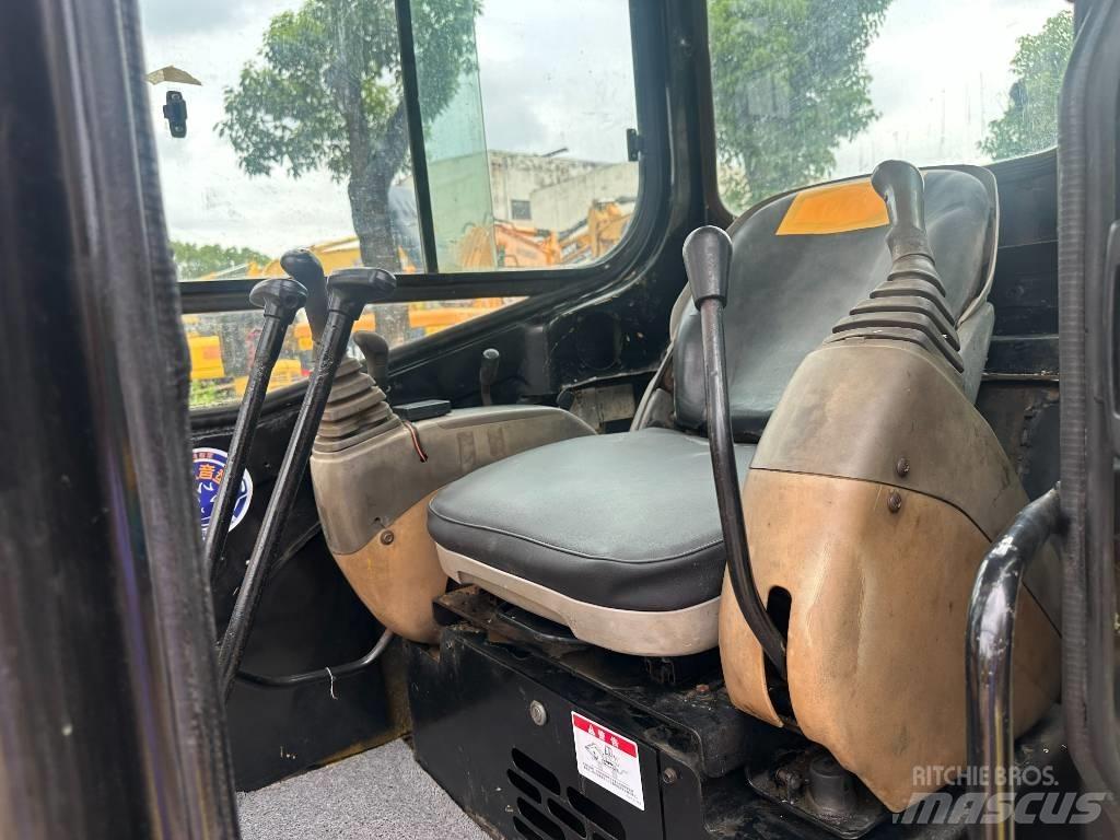 CAT 303 Minigraafmachines < 7t