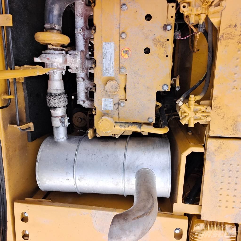CAT 320D Rupsgraafmachines