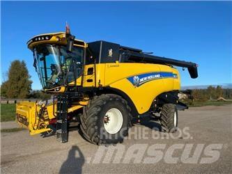 New Holland CX 8.70 Maaidorsmachines