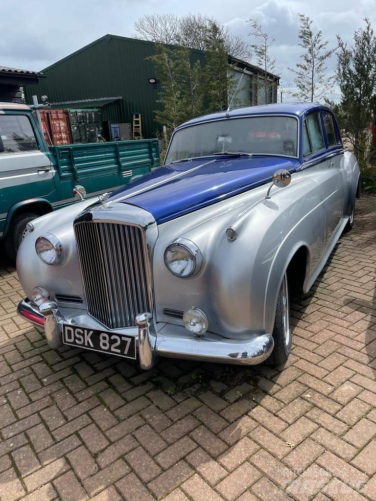 Bentley S1 Auto's