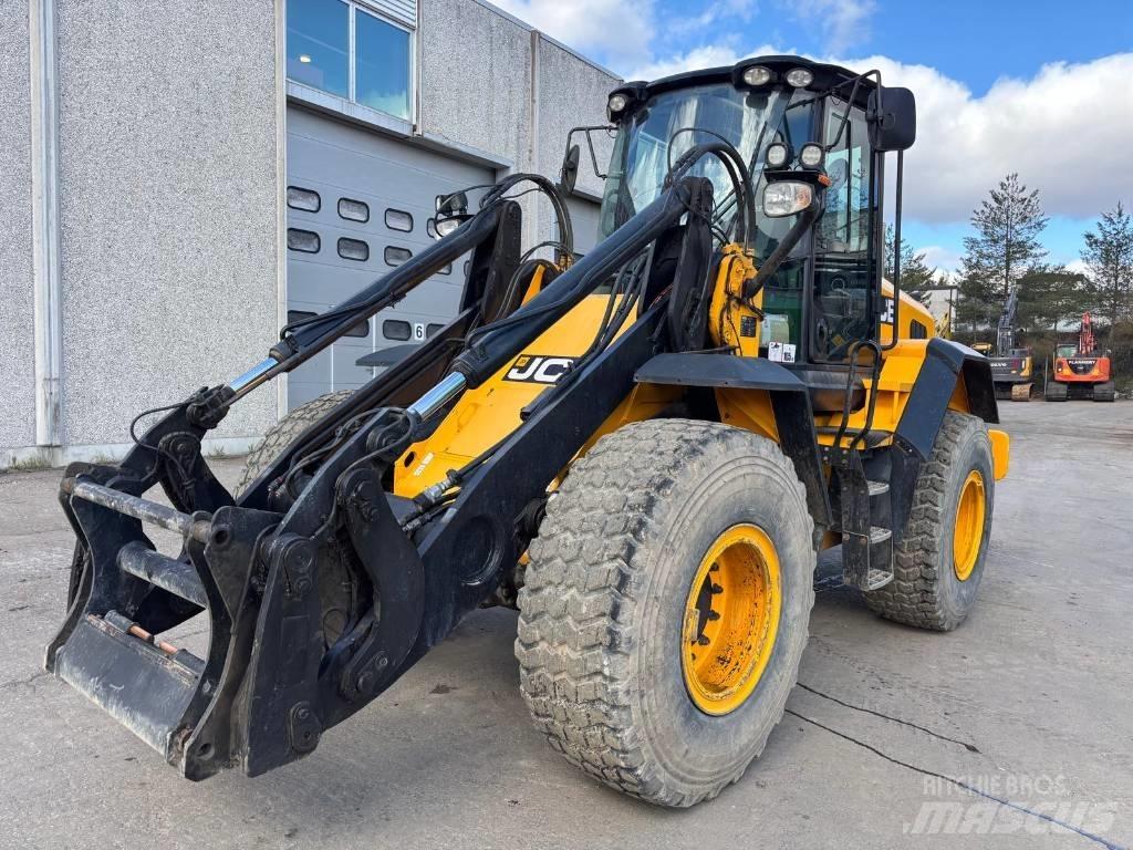 JCB 437 HT Wielladers