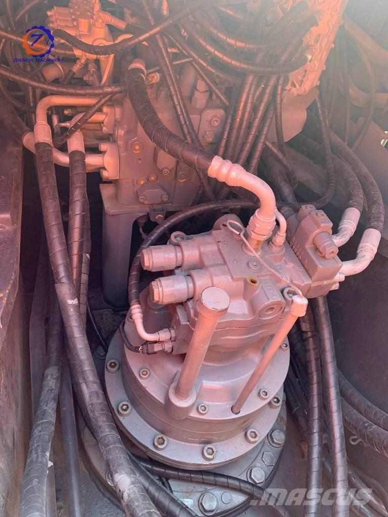 Hitachi ZX 240 Rupsgraafmachines