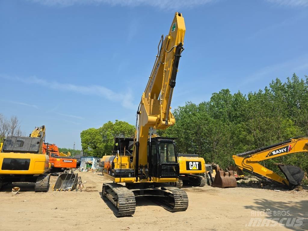CAT 320 D 2 Midigraafmachines 7t - 12t