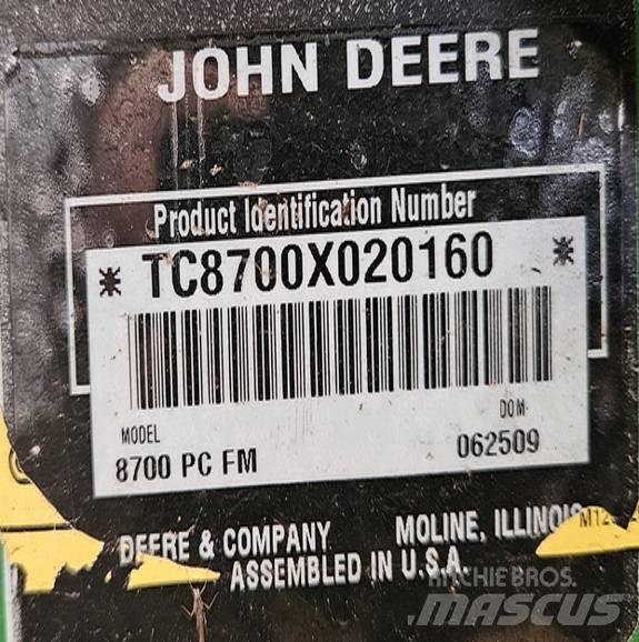 John Deere 8700 Golfbaanmaaiers