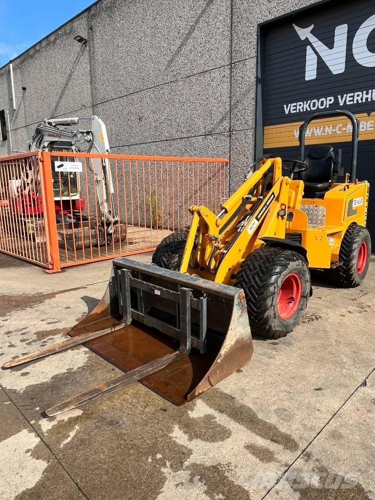 Knikmops KM 250 Wielladers