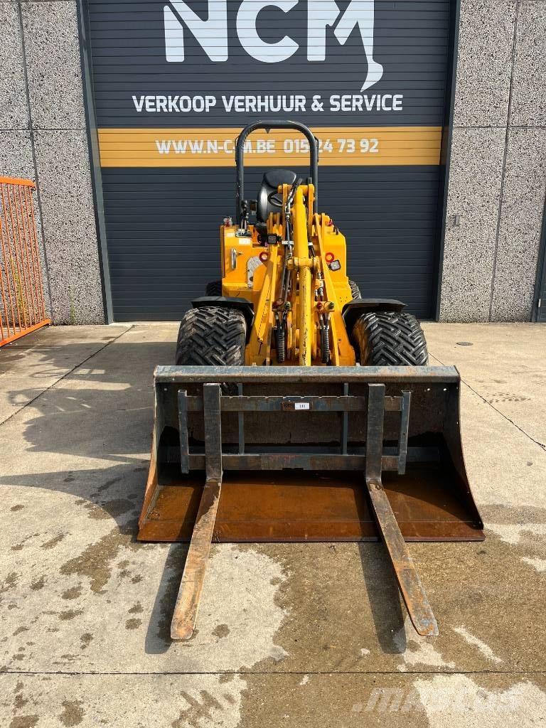 Knikmops KM 250 Wielladers