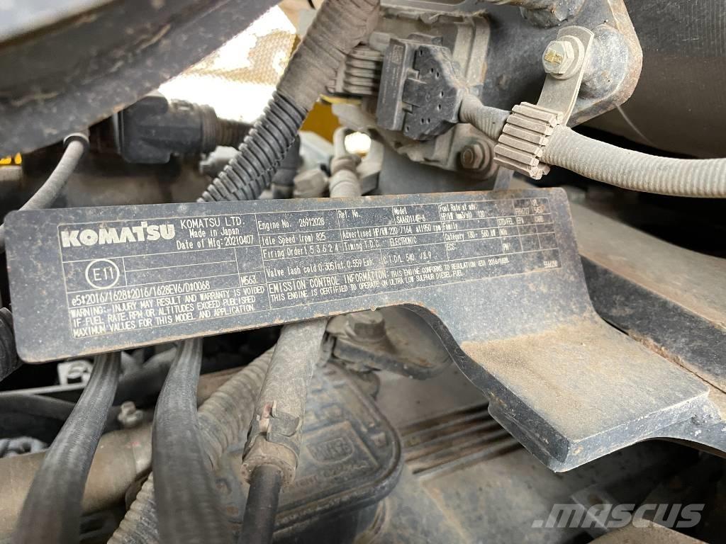 Komatsu D 65 PX-18E0 Rupsdozers