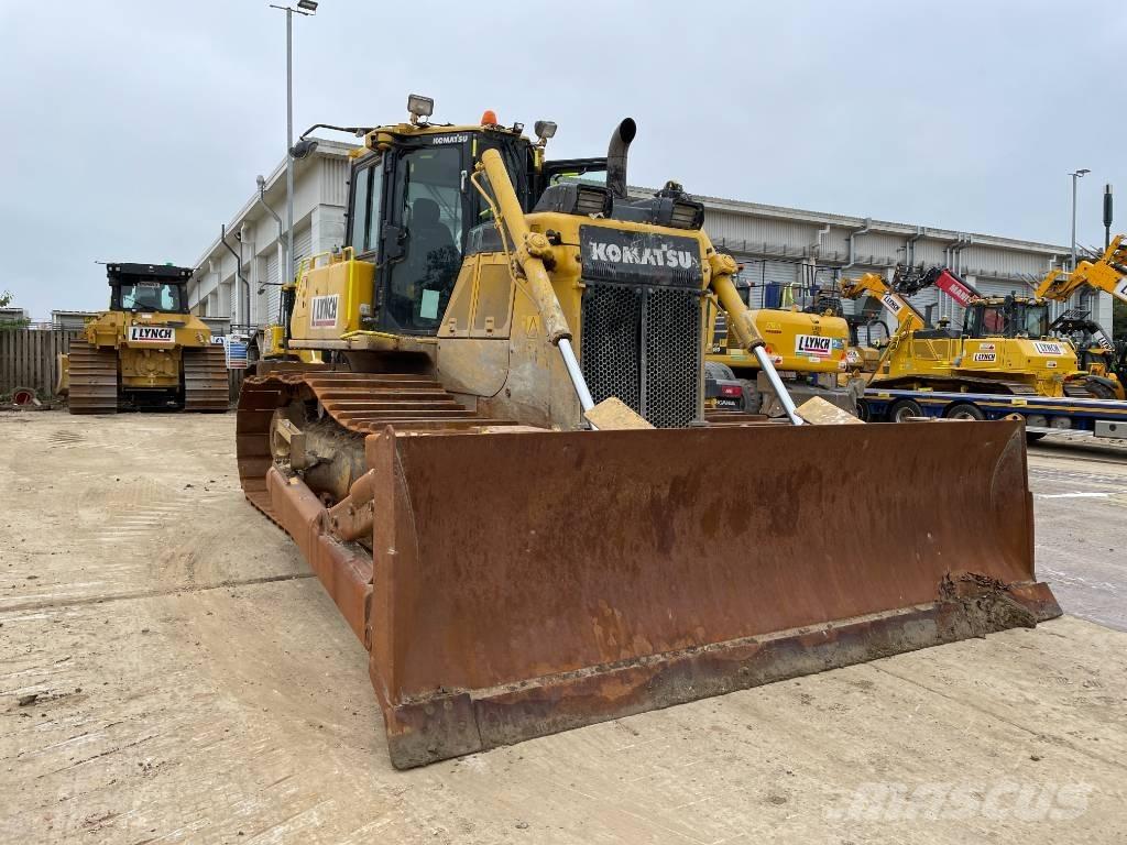 Komatsu D 65 PX-18E0 Rupsdozers