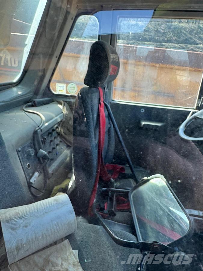 CAT 769D Cabine en interieur