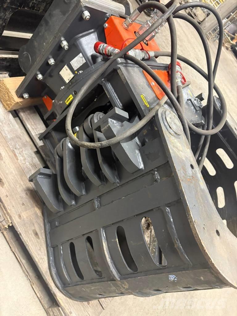 Cangini Benne 450 PF Grijpers