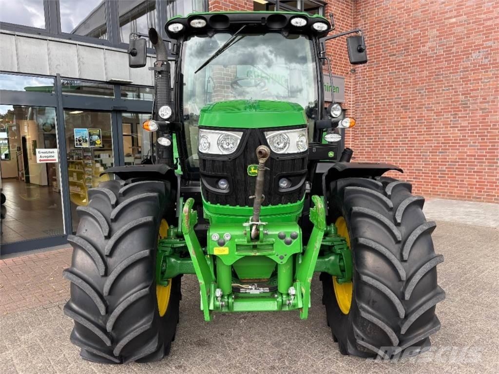 John Deere 6125R Tractoren