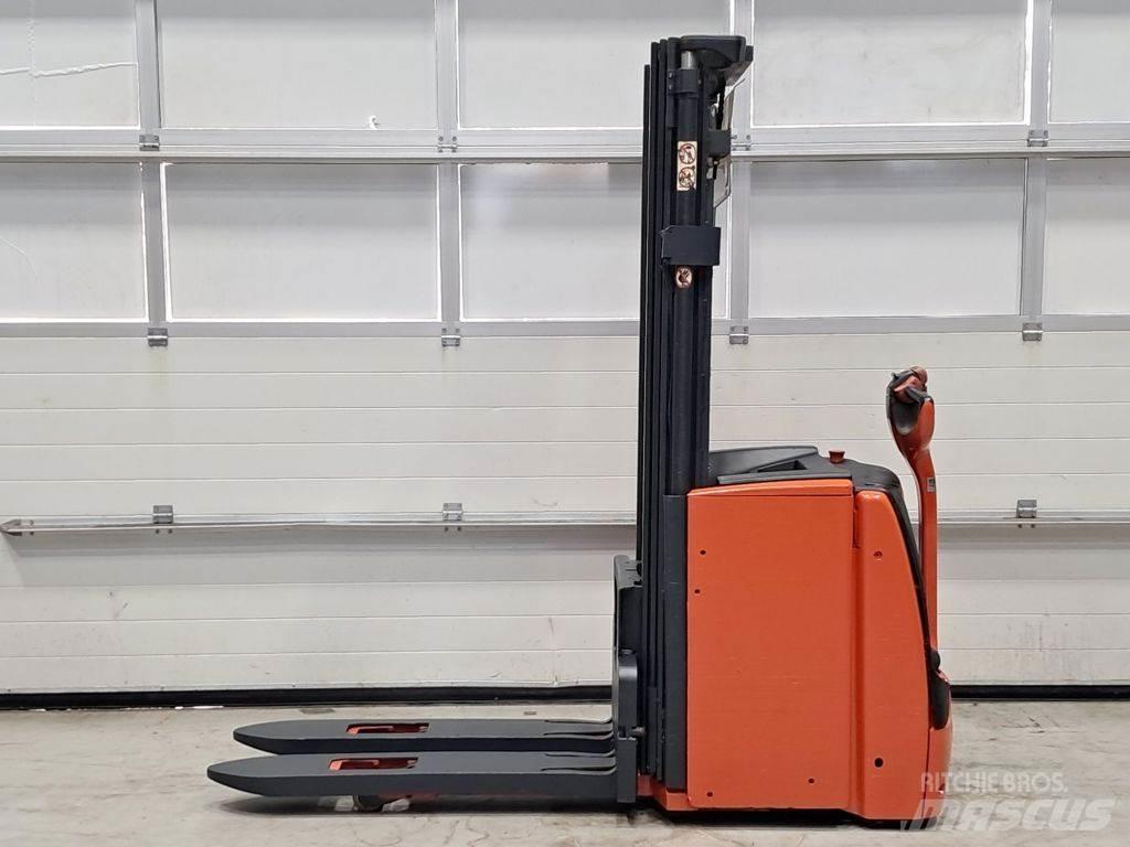 Linde L20 Stapelaar meeloop